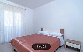 Apartments Tomić